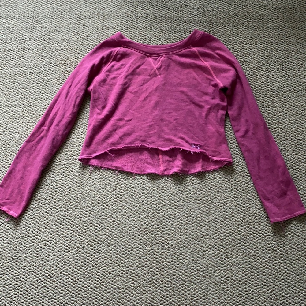 Under amour cropped sweat shirt